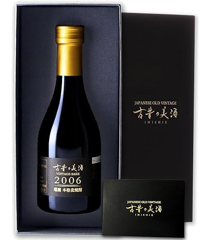 Amazon.co.jp: [高級布付き豪華ギフト箱入り] 兼八 麦焼酎 25度 1800ml